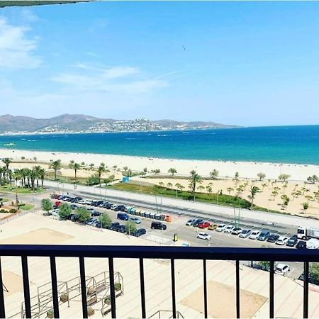 Cozy Beach-Front Studio With Amazing Sea View Empuriabrava Eksteriør bilde